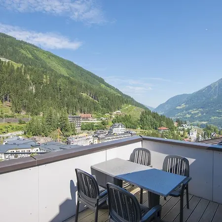 阿尔卑斯旅行公寓 巴德加斯坦